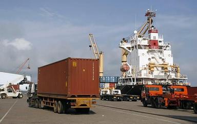 Les échanges commerciaux France - Cambodge en repli