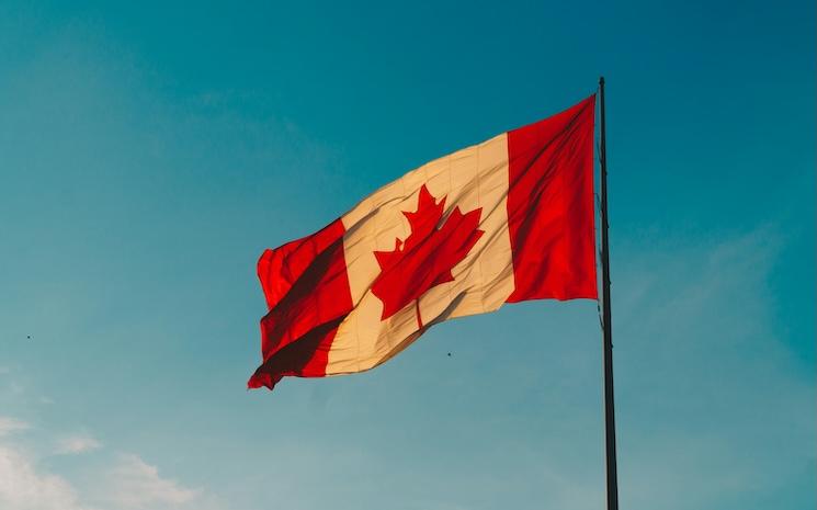 Vous envisagez de vous installer au Canada ?