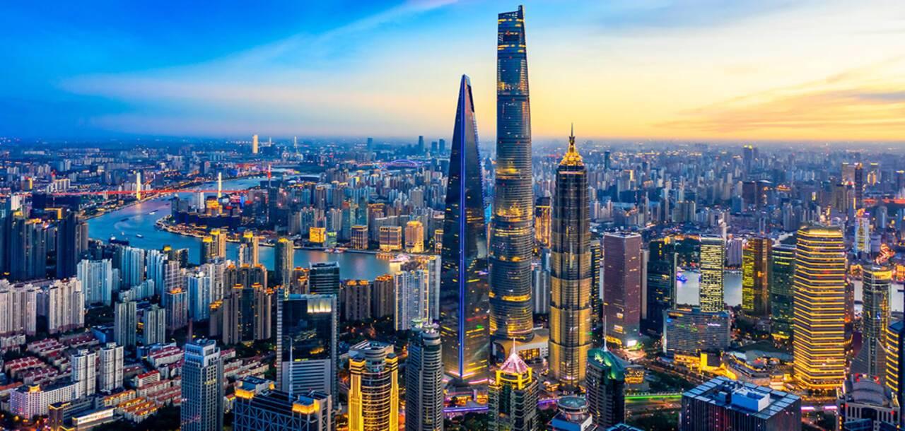 rol-cruise-blog-a-guide-to-shanghais-skyline-shanghai-tower-672251be7e9b1