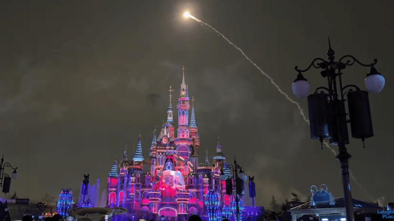 10 ans de disneyland shanghai