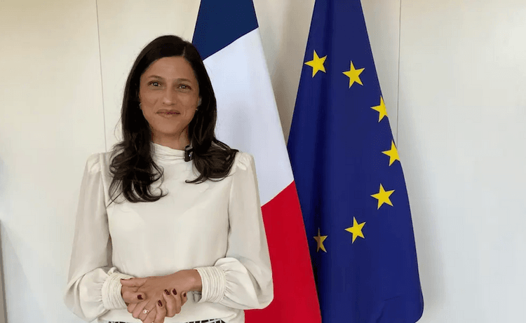 Éléonore Caroit annonce une nouveauté pour les clients Orange voyageant à l’étranger