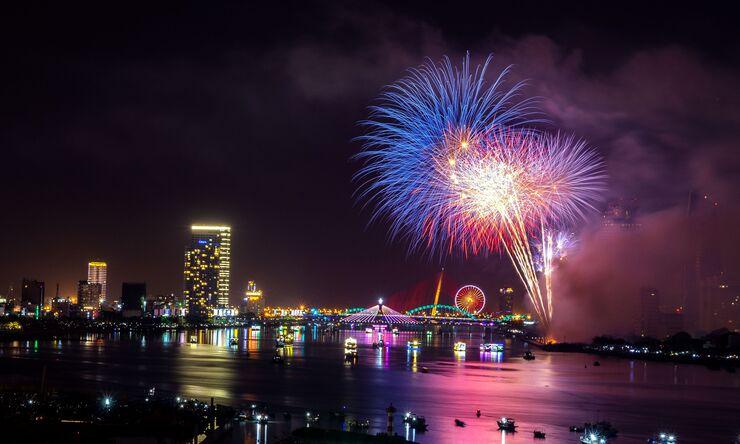 DIFF-DaNang-illumine-ciel-entre-patrimoine-competition-internationale-Image