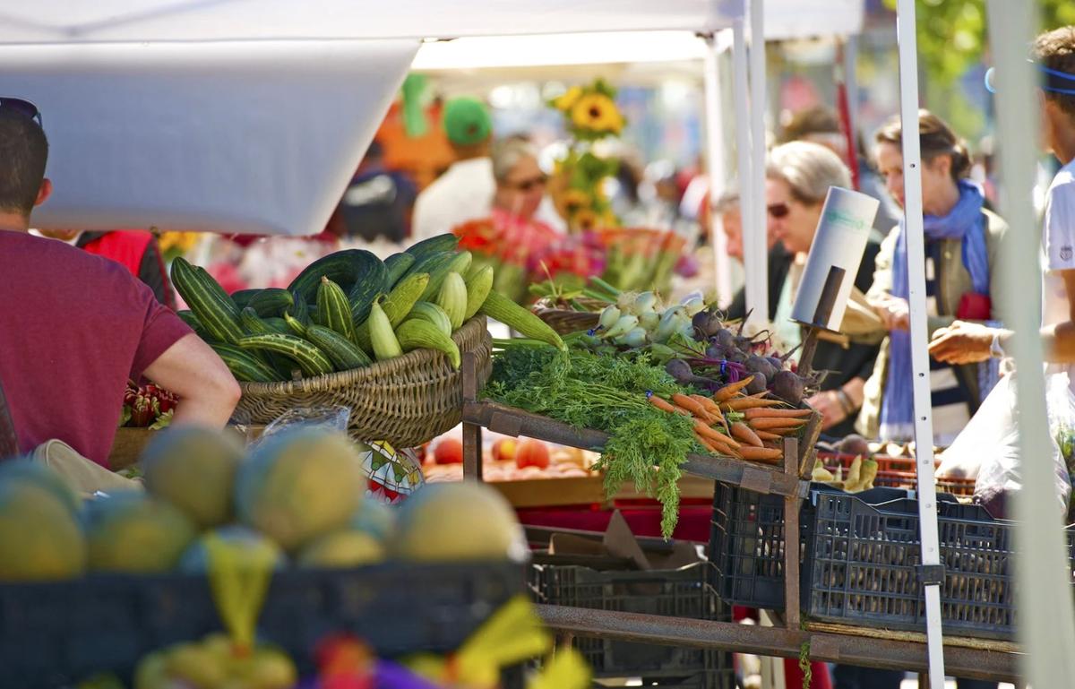 Farmers Market - LPJ