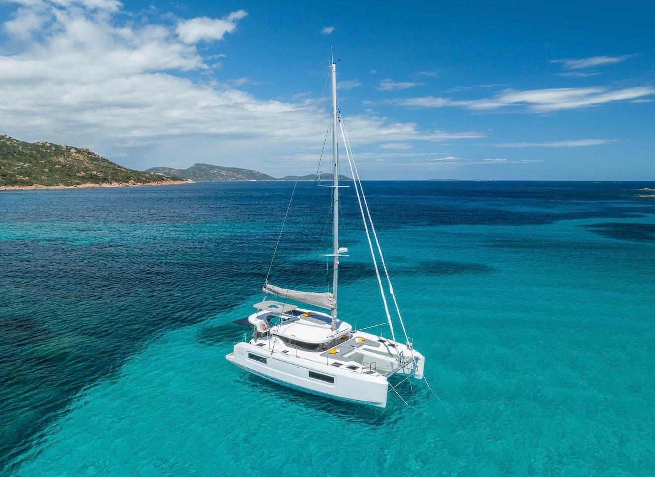 Lagoon 38