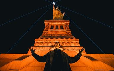 Michael Canitrot NY
