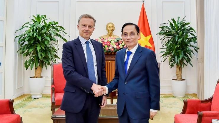 Vietnam-France : une visite à Hanoï pour accélérer le partenariat stratégique global