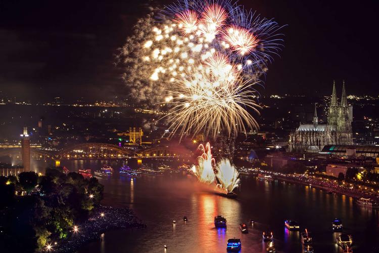 Feux d'artifice du 1er août à Cologne