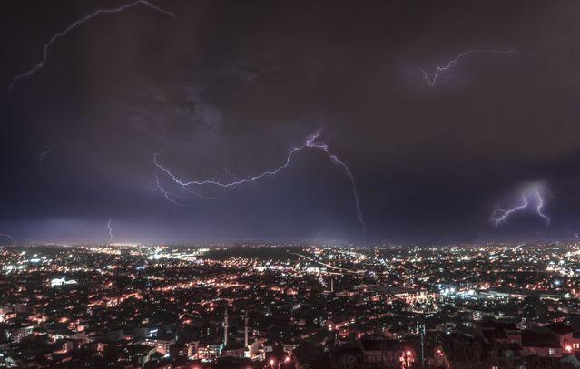 tempête bucarest canicule