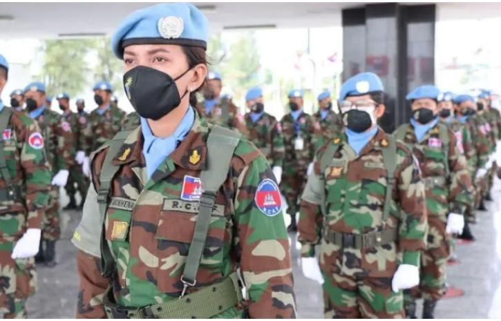 Casques Bleus cambodgiens AKP _ Pal Sophanith