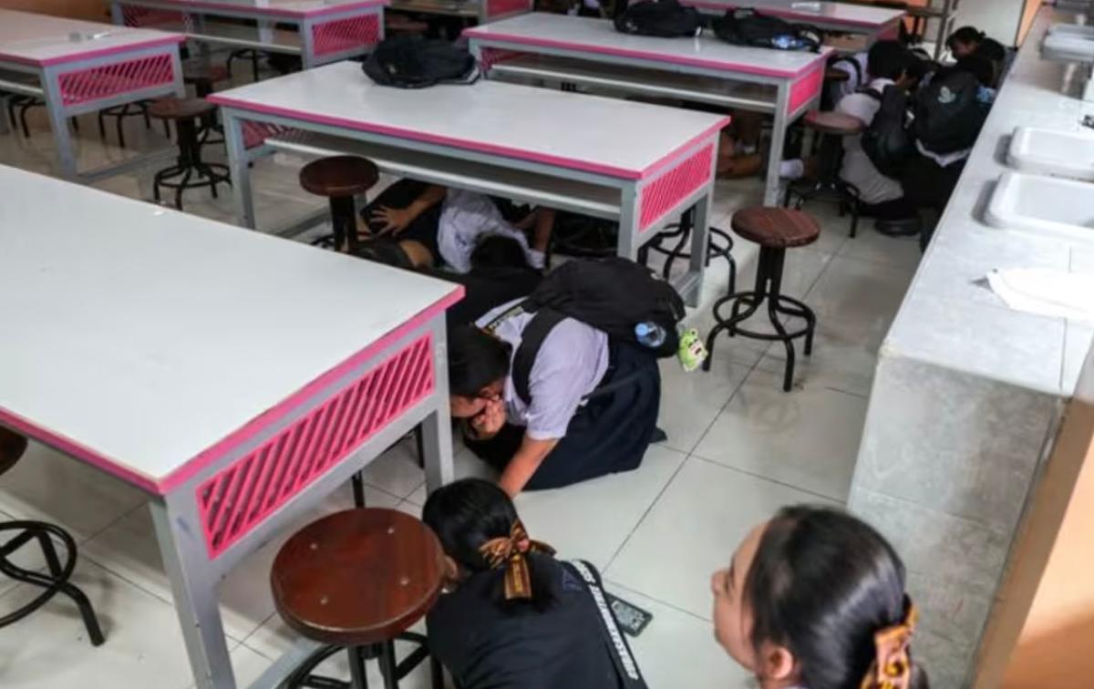 Exercice sécurité école Thaïlande
