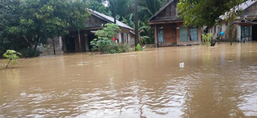 Inondations Nan Thaïlande