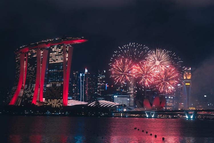 feu d'artifice singapour fête nationale