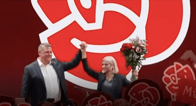 Magdalena Andersson célèbre la victoire aux élections