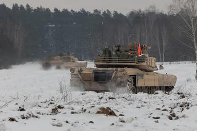 Exercice militaire en Pologne chars américains Abrams, Guerre en Ukraine, OTAN