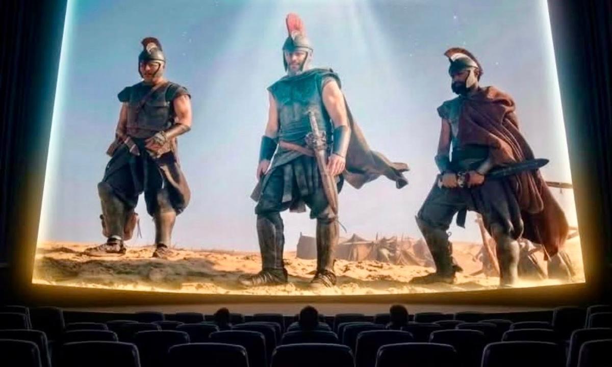 Box-office : les salles obscures sortent de l’ombre