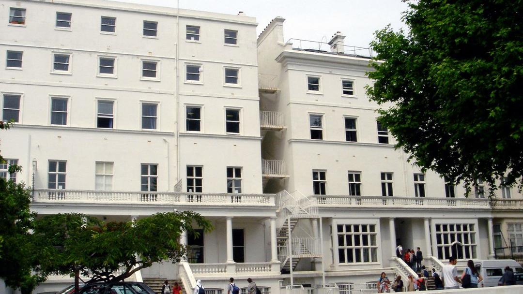 lycée français charles de gaulle