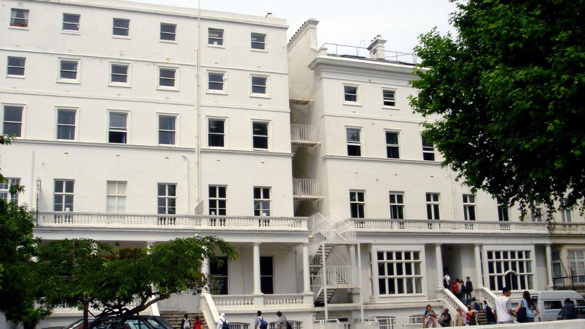 lycée français charles de gaulle