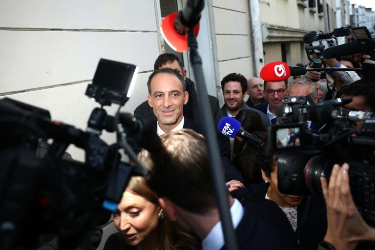 Présidentielle: Glucksmann désigné dès le premier tour comme le candidat de la gauche sociale-démocrate
