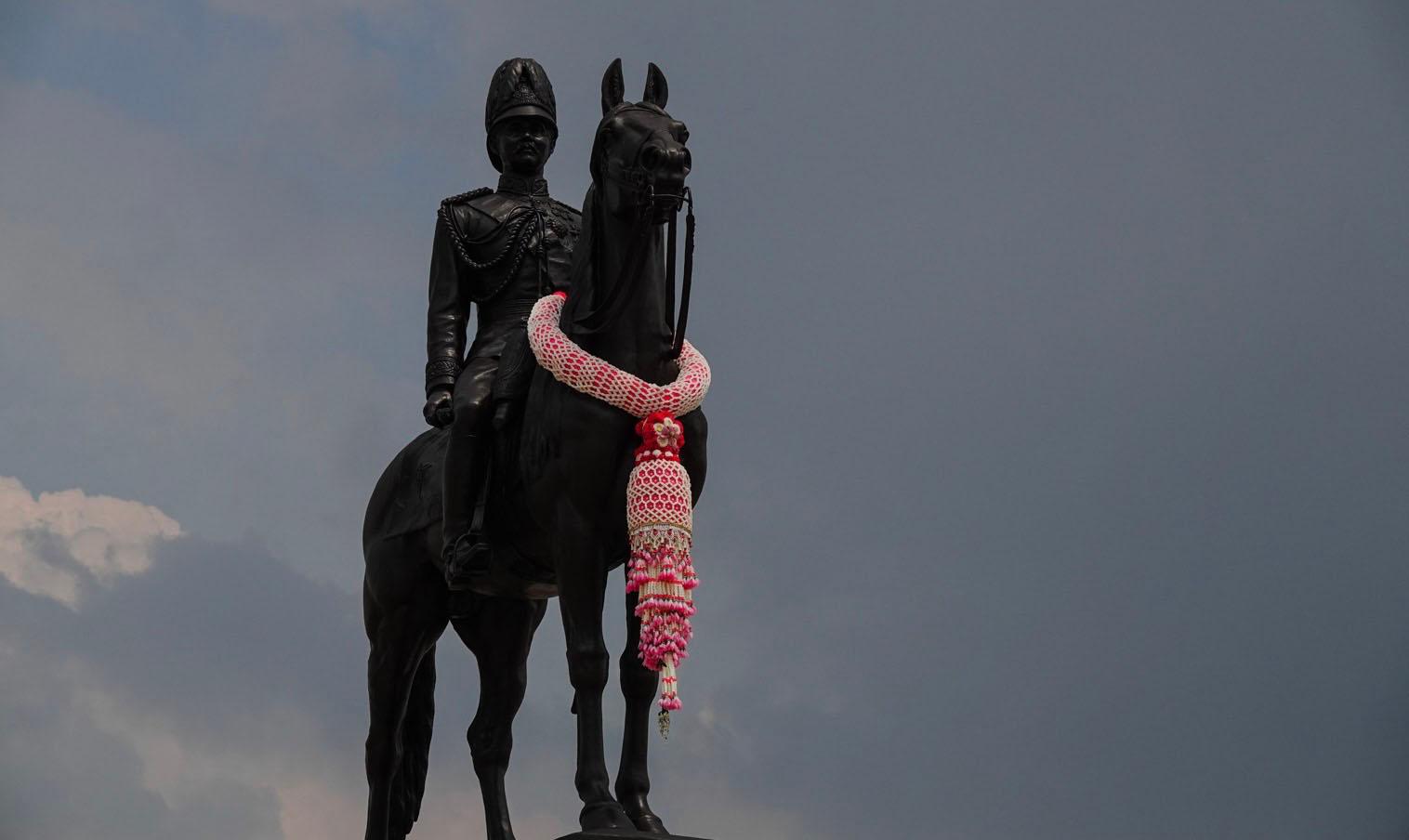 Statue équestre de Rama V