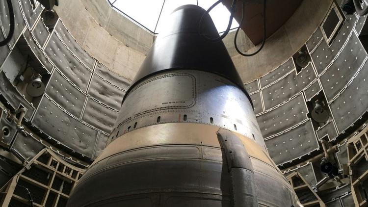 La dissuasion avancée et l'arme nucléaire / France-Alliés