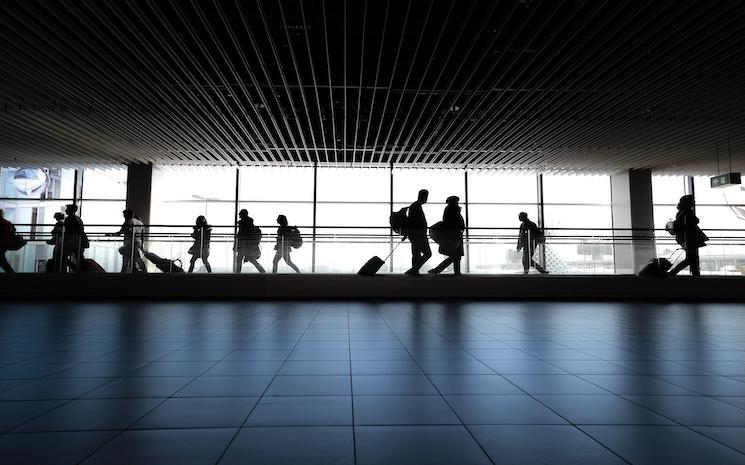 clickerhappy-airport-4120835_1920