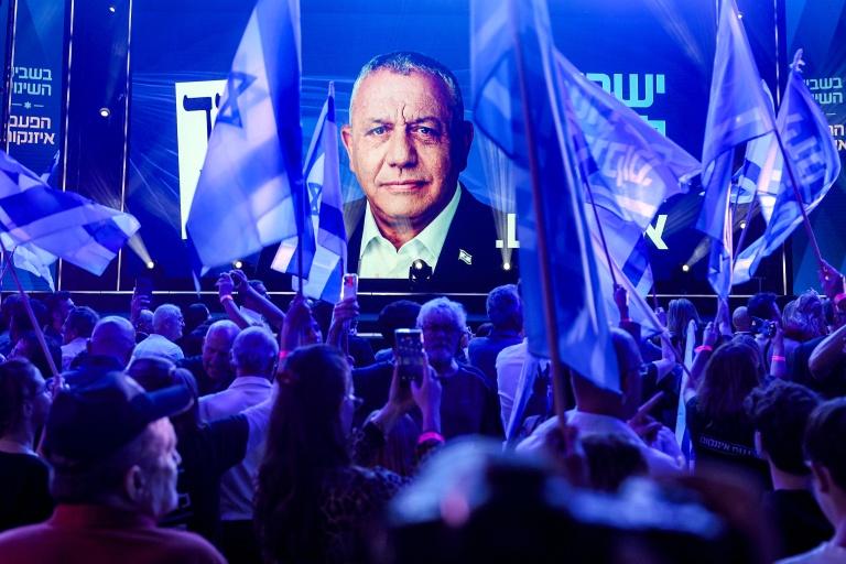 Elections en Israël : Eisenkot prône l'unité, Netanyahu brandit la menace iranienne