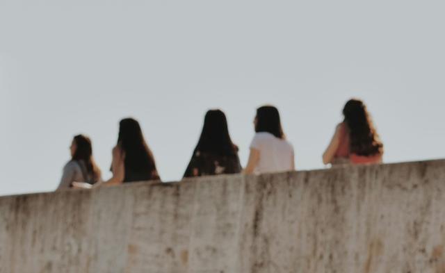 groupe_jeunes_dos
