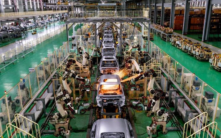 Le Vietnam vise une croissance économique d'au moins 10 % en 2027