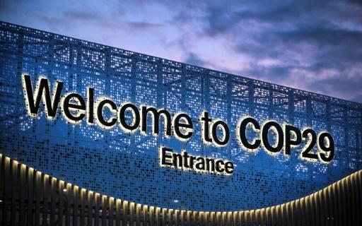 8976b7eefaba8bfb41cb60bd54a5a5956f4ff18e