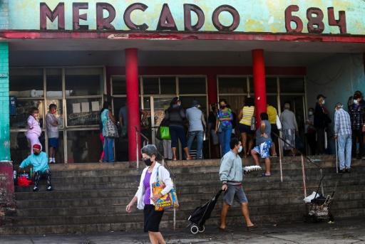 933b7f4fdb4ec93e86443f9ba0f92ca868b97c23