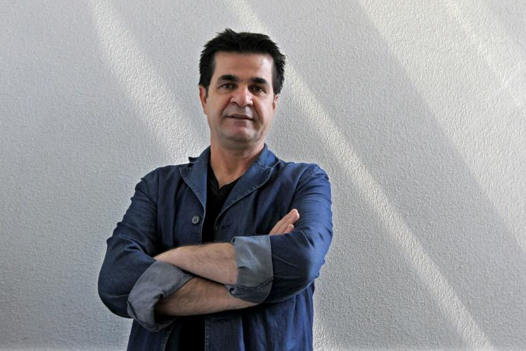Jafar Panahi, le cinéaste interdit qui défie le pouvoir iranien