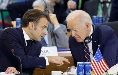Photo de Joe Biden et Emmanuel Macron