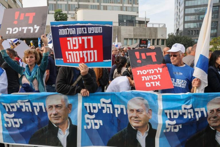 Israël: Netanyahu devant le tribunal à son procès pour corruption