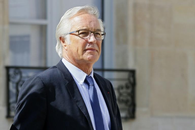 François Rebsamen, fidèle de Hollande rallié à Macron, mais surtout Dijonnais