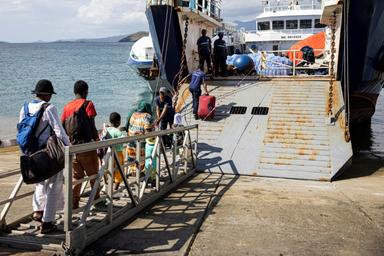 A Mayotte, de nombreux candidats au départ pour l'île voisine d'Anjouan