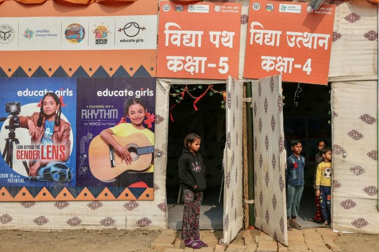 En Inde, premiers bains anticipés au pèlerinage hindou géant de Kumbh Mela