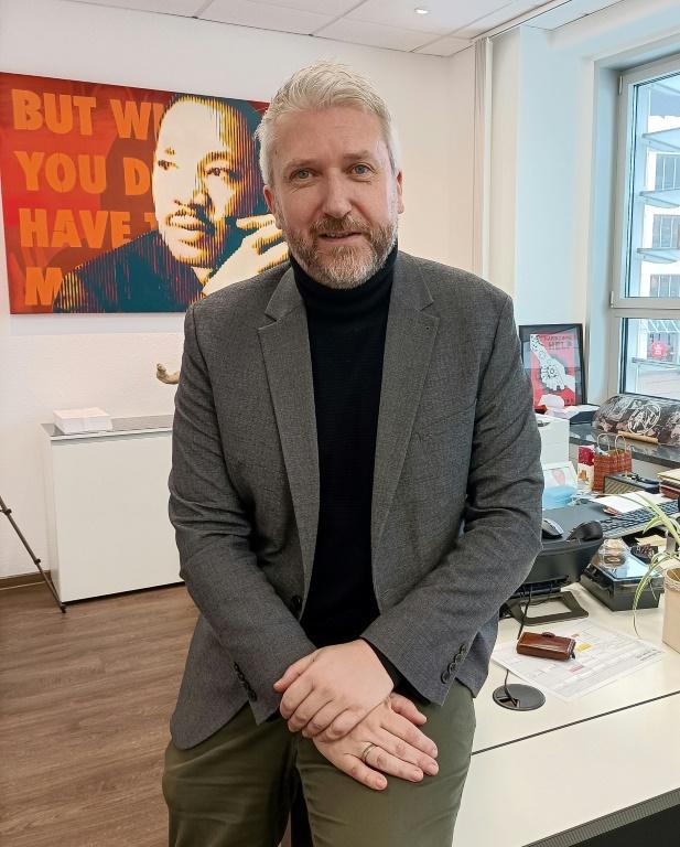 "Comme un château de cartes", l