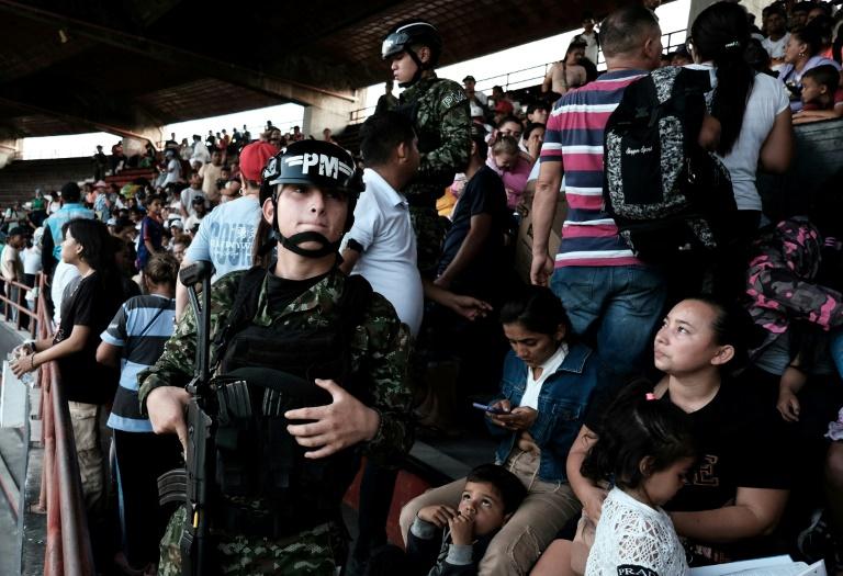 Colombie: violences entre guérillas, 20.000 déplacés, le président décrète l