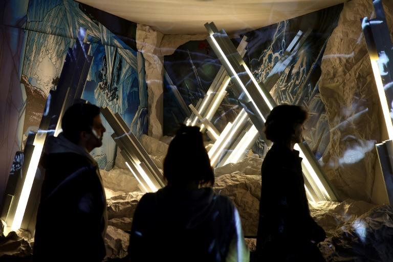 A Angoulême, les "1001 vies" de Superman, au-delà du super-héros patriote