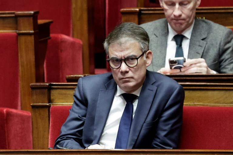 Budget: le RN ne censurera pas non plus, Bayrou peut se projeter... un peu