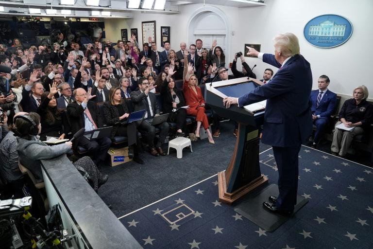Trump accentue encore sa guerre contre les médias traditionnels