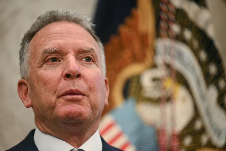 Zelensky prêt à des échanges de territoires, signes de détente entre Washington et Moscou