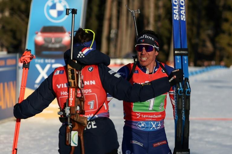 Mondiaux de biathlon: un titre pour Simon et Fillon Maillet, 10e médaille française