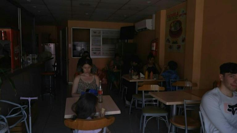 Chili: l'électricité de retour dans la quasi-totalité des foyers après une panne géante