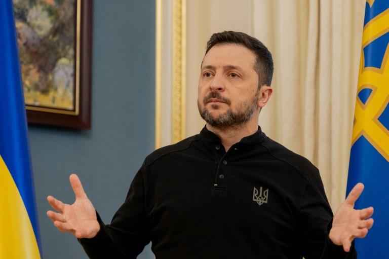 Ukraine : Zelensky espère voir Trump à Washington vendredi pour finaliser l'accord sur les minerais