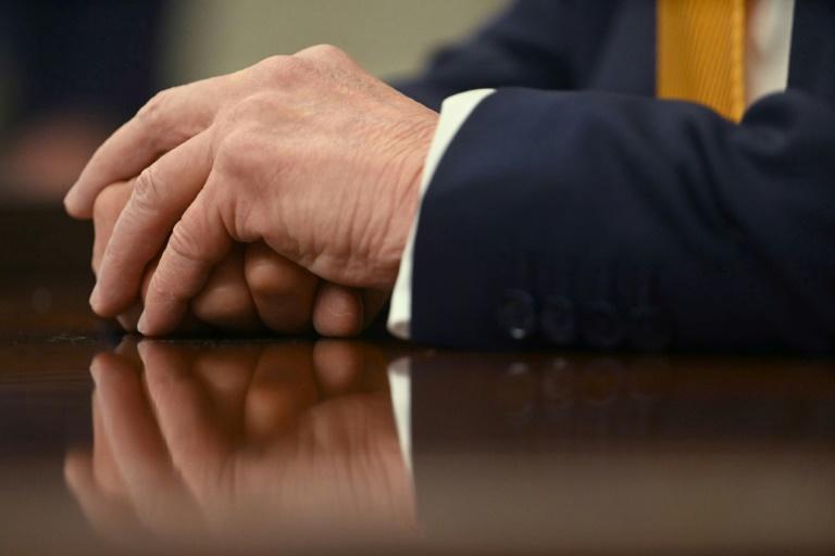 Taxes ou non? Une semaine d'atermoiements de Trump tend les acteurs économiques