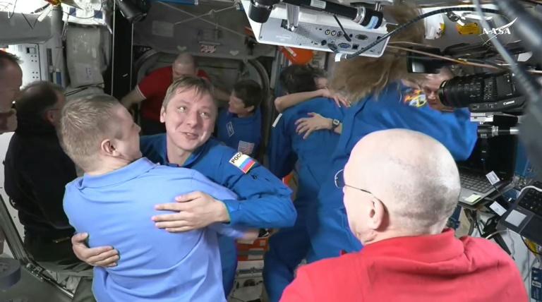 La relève est arrivée pour les astronautes bloqués dans l'ISS