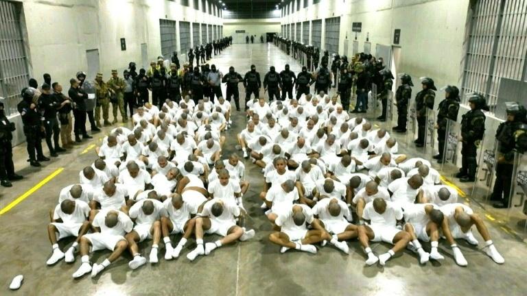 Trump n'en finit plus de défier les juges