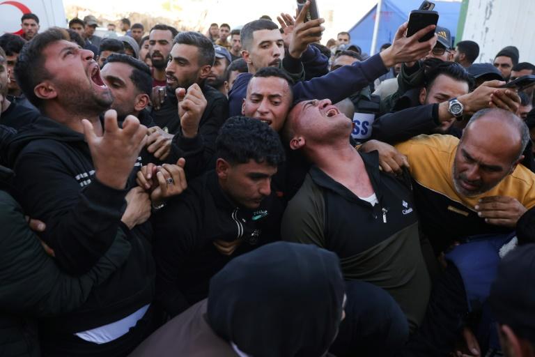 Gaza: un journaliste d'Al Jazeera tué, opérations au sol de l'armée israélienne