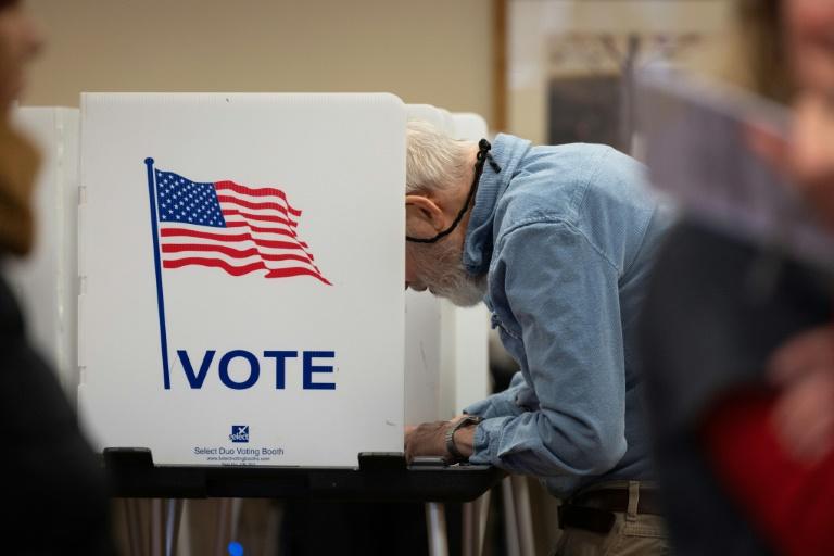 Du Wisconsin à la Floride, premiers tests électoraux pour Trump et Musk